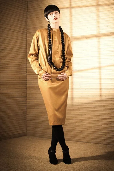 Look 15